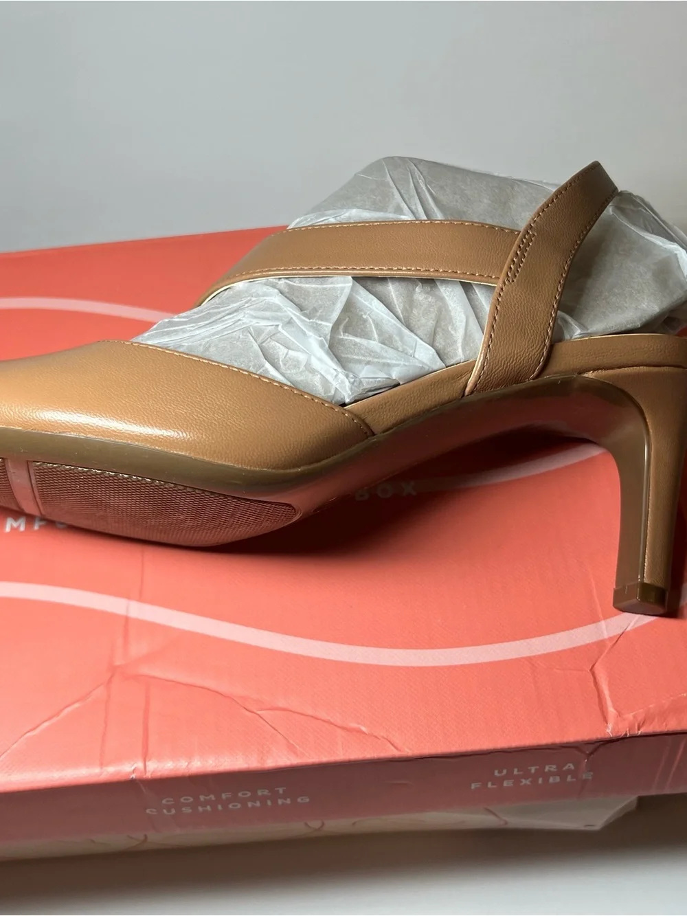 Easy Spirit Women's Tan Pointed Slingback Flats with Crisscross Strap